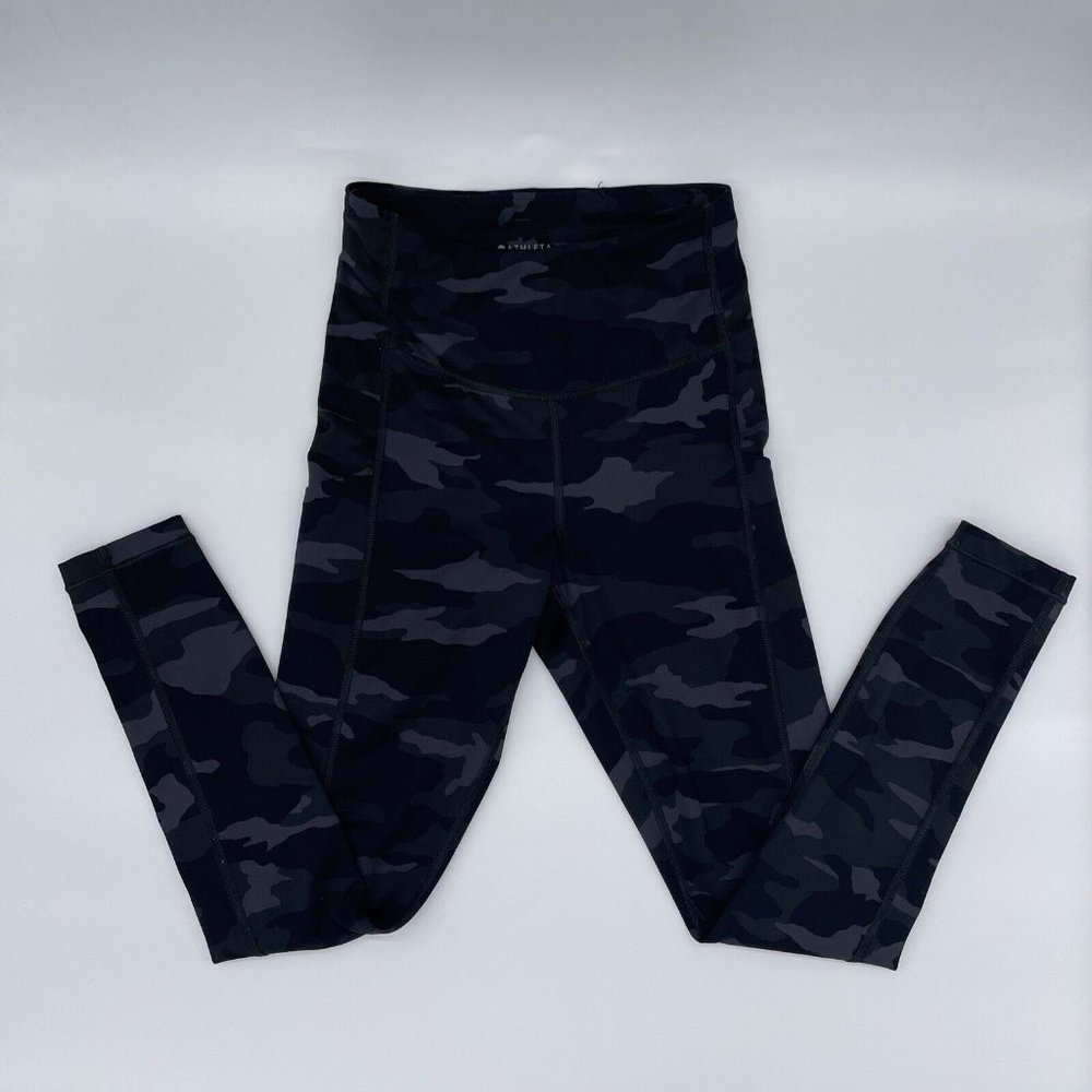 Athleta Ultimate Stash Pocket Camo 7/8 Tight, Women's size XXS